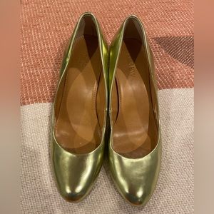JCREW gold wedge size 7.5